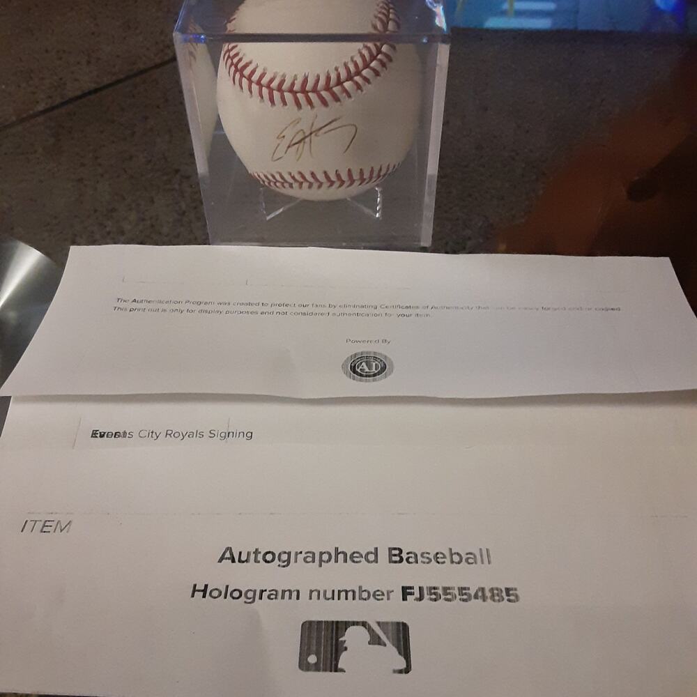 Eric John Hosmer autograph